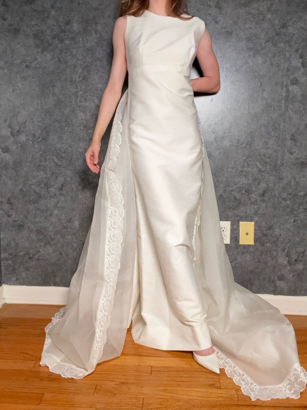 Vintage 1970s Handmade Wedding Dress - Size 8/10